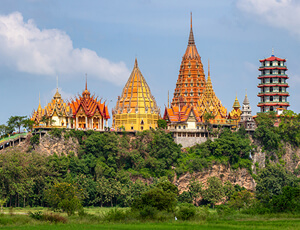 SWIMMING WITH DOLPHIN & SNOKERLING